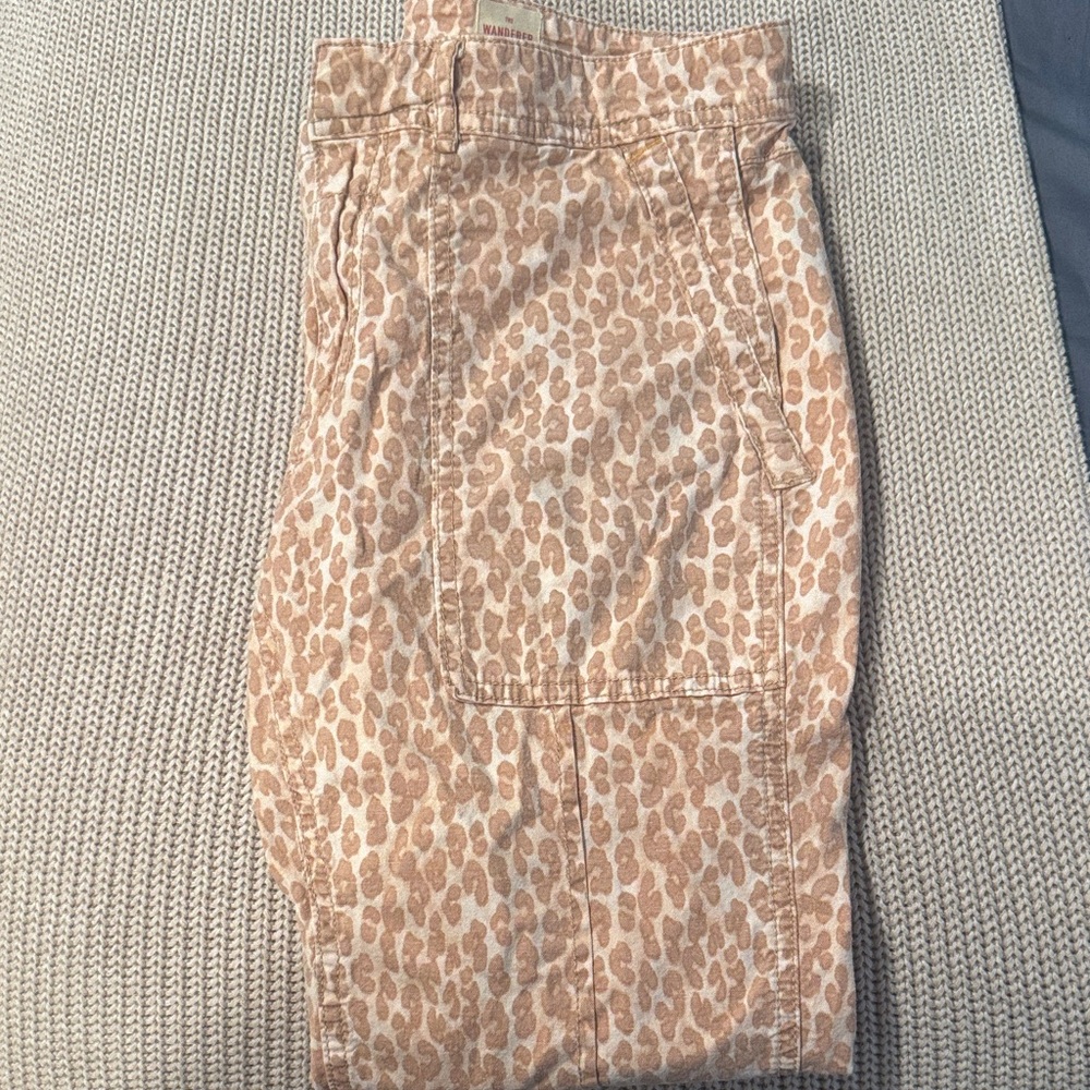 Anthropologie Beige & Cream Leopard Cropped Pants